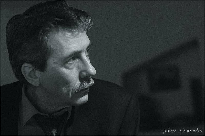 Устремление..... Автор: Александр Путев Сергей,Прокошин,мужчина,фотограф,портрет,клуб,лица 35, Александр Путев