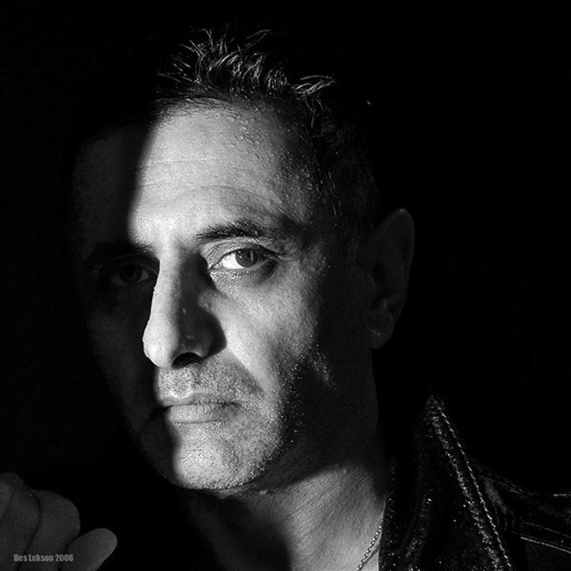 Знания умножают скорбиphoto preview