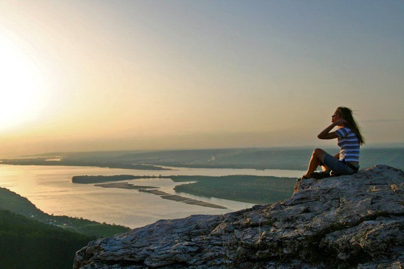 закат, скала, гора стрельная, волга, самарская лука ловить солнцеphoto preview
