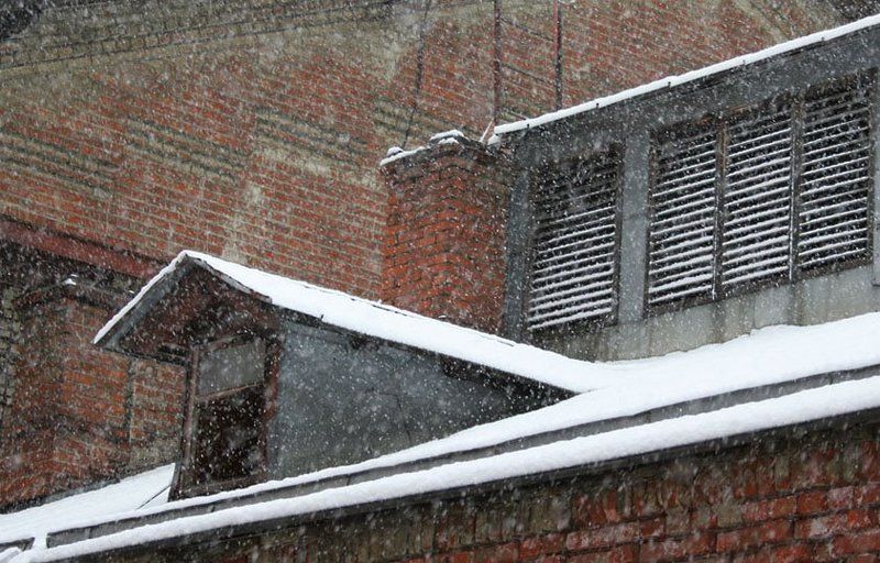 метель снег 8 АПРЕЛЯ. Москваphoto preview