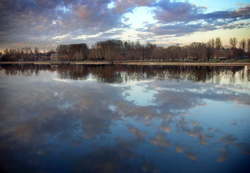 Облачная река фото превью