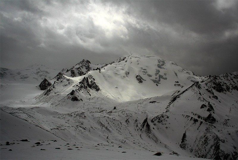 казахстан, заилийский, алатау, природа, горы Тревожное настроениеphoto preview