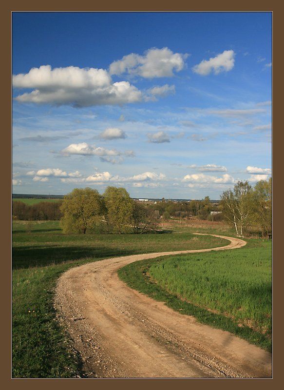 весна, дорога, деревня, облака Дорожкаphoto preview