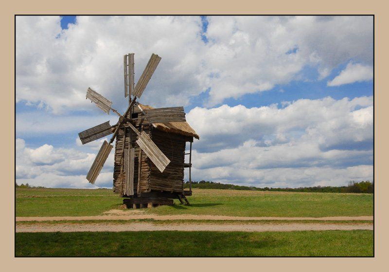 киев, пирогово, май 2007 Для ДонА Кихотаphoto preview