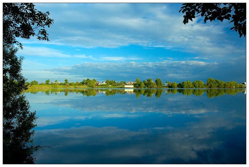 небо, вода, озеро, облака Отражая небоphoto preview