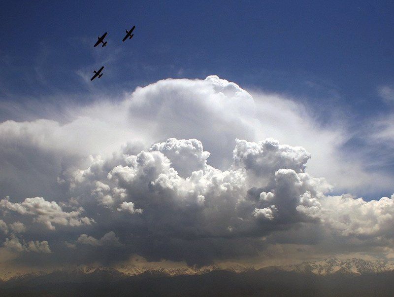 казахстан авиашоу от винта будков дмитри бурундай Высший пилотажphoto preview