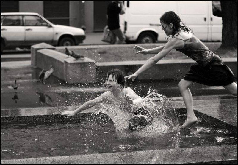 дети, ребенок, девочка, игра, купание, забава, брызки, падение, жара, лето, dyadyavasya Детские забавыphoto preview