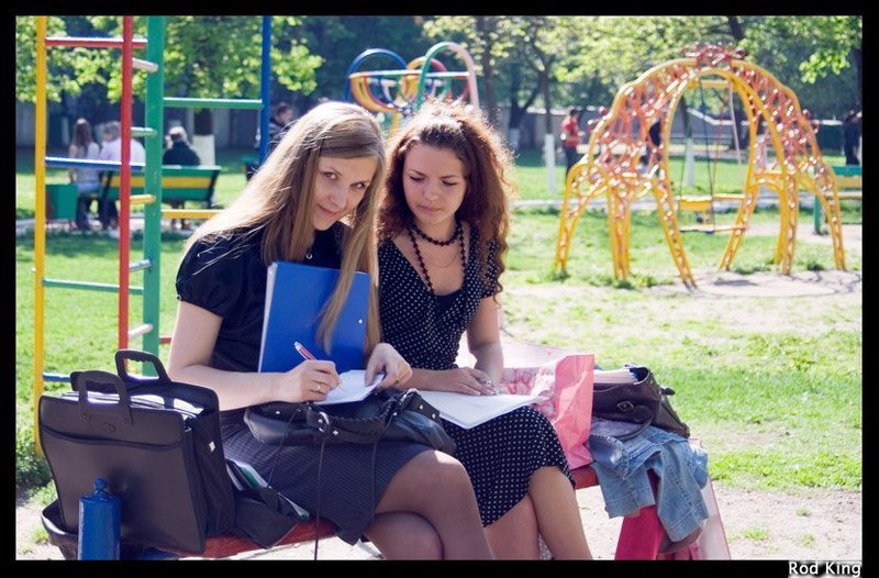 Молодец! Сдала! Давай поставлю в зачетку......Ой...нас снимают:)photo preview