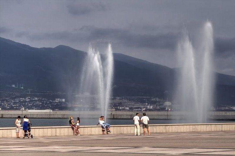 фонтаны, новороссийск Парыphoto preview