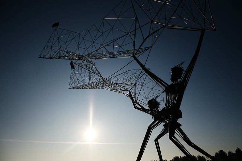 рыбаки ловят солнце фото превью