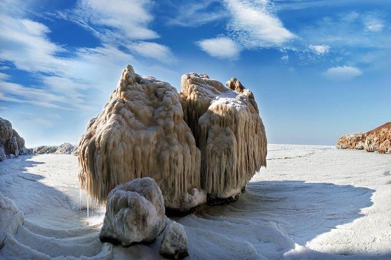 азов ,лёд,зима у замерзшего Азоваphoto preview