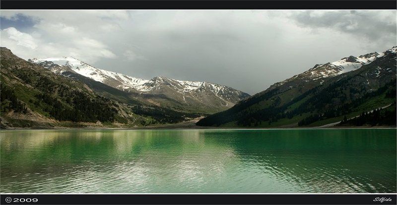 Горное озеро.photo preview
