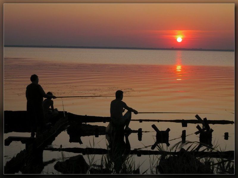 белгород-днестровкий,лиман,одесса Вечерняя медитацияphoto preview
