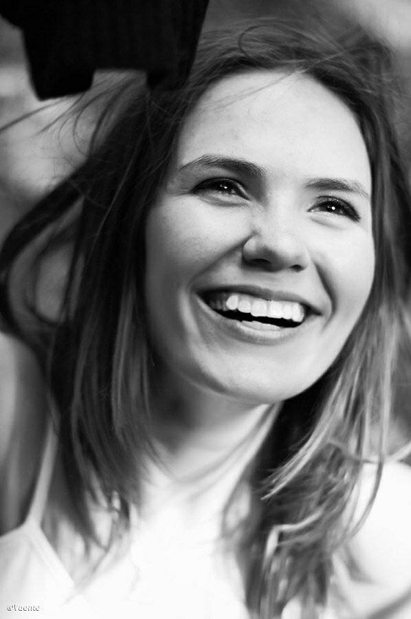 Задорная улыбка. Автор: Ира Ветер портрет, эмоция, чб, Ира Ветер