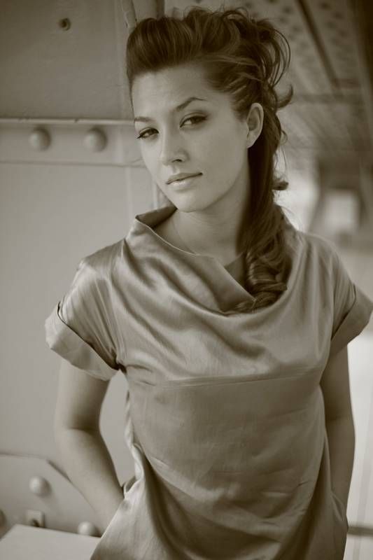 Kamilla фото превью