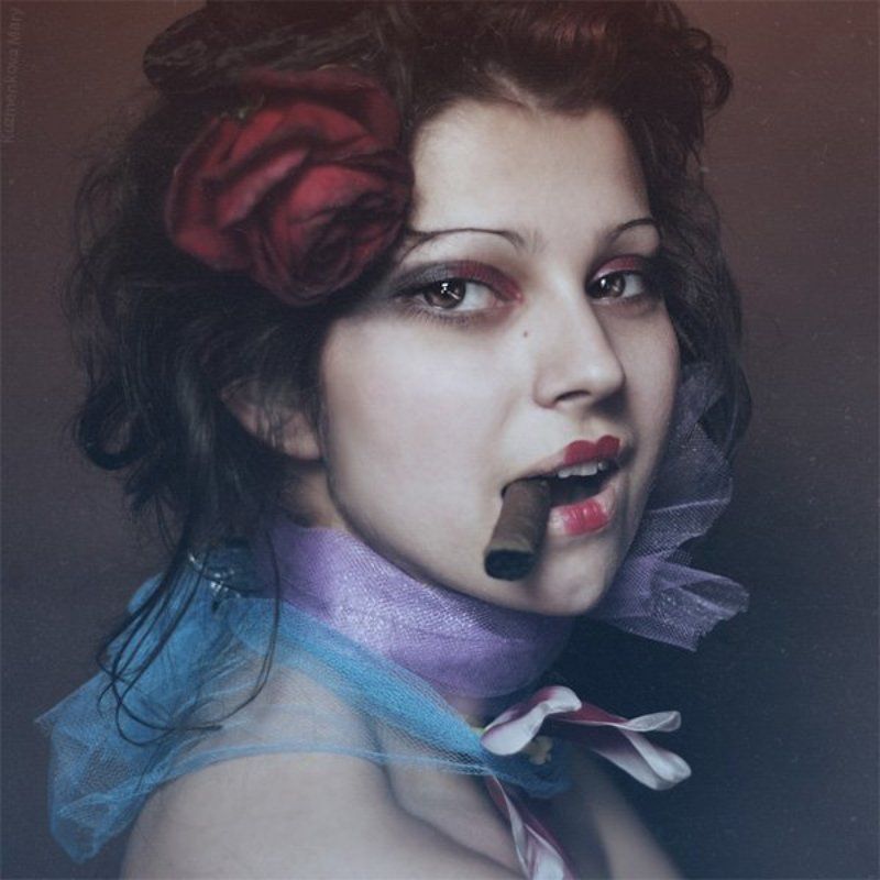 Smoky eyes...photo preview