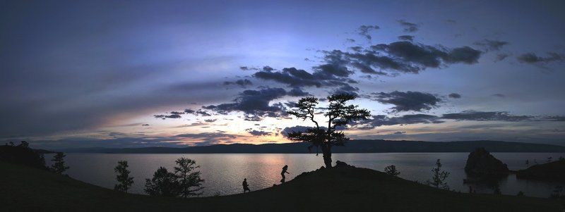 Опаздавшие на представлениеphoto preview