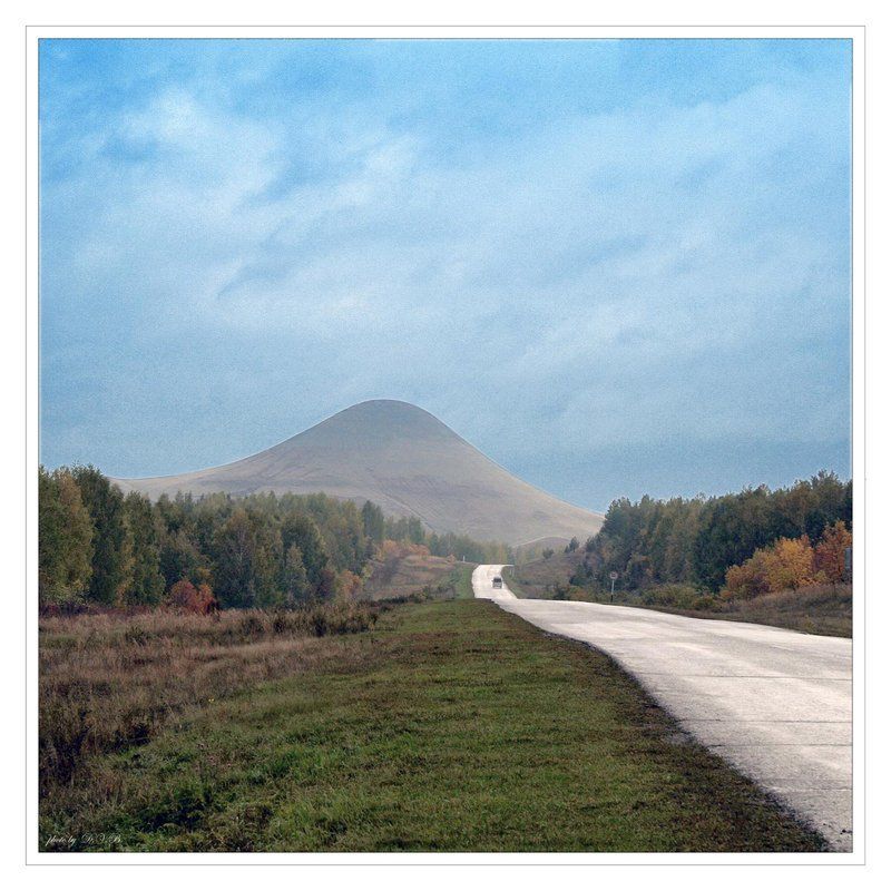 холм...photo preview