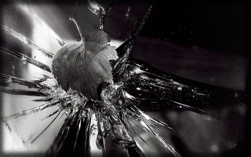 я всю ночь не сплю, а в окна мои ломится, ветер северный, умеренный до сильного...photo preview