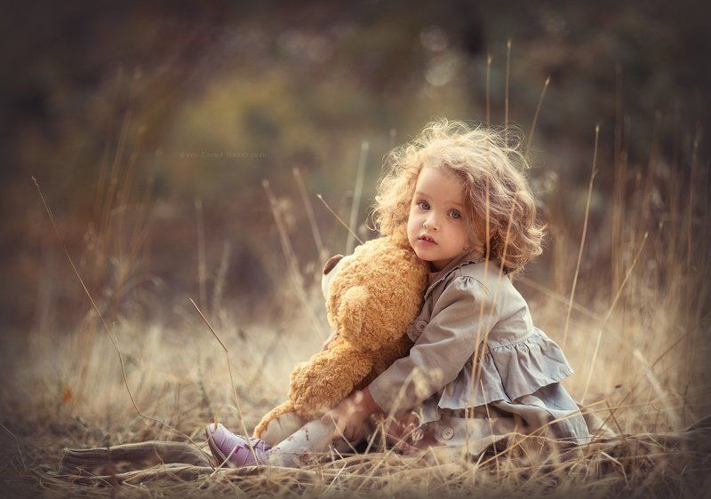 дети солнышко в волосах..photo preview