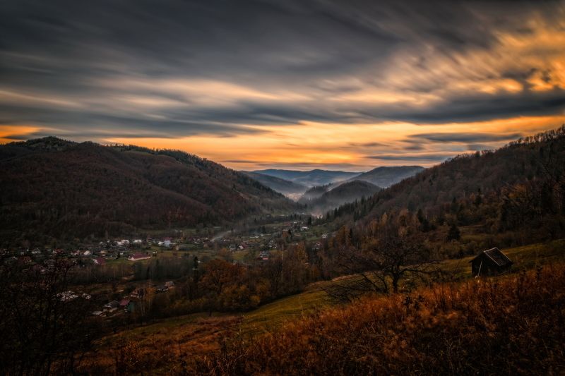 ukraine, evening, mountains, carpathian, autumn, ноябрь-2023, вечер, горы, карпаты, ноябрь, закат, осень, украина, ивано-франковская область, косов, прокурава, длинная выдержка Autumnal Carpathian eveningphoto preview