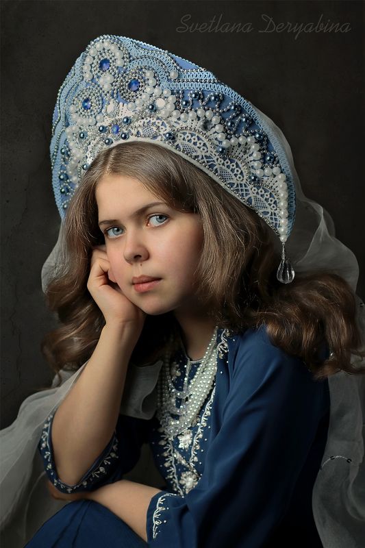 Как Снегурочкаphoto preview