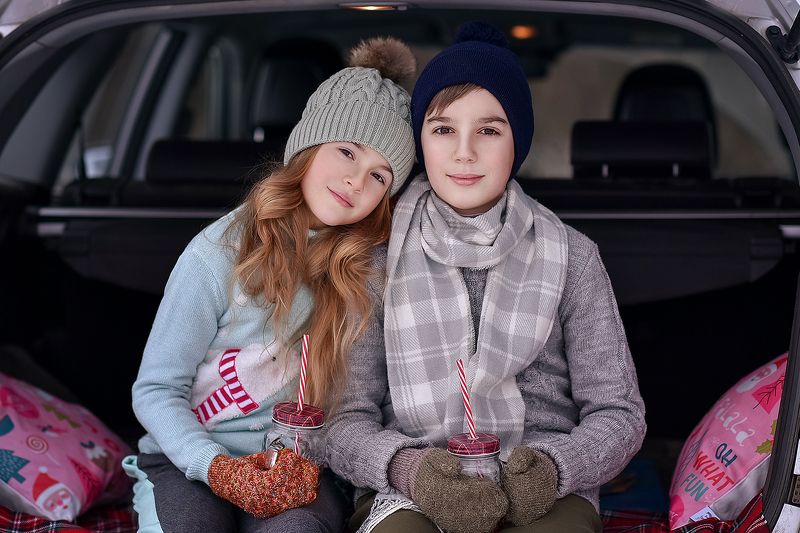 дети счастье любовь портрет зима Брат и сестраphoto preview