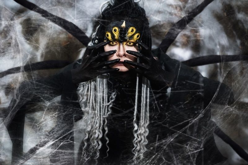 Black Widowphoto preview