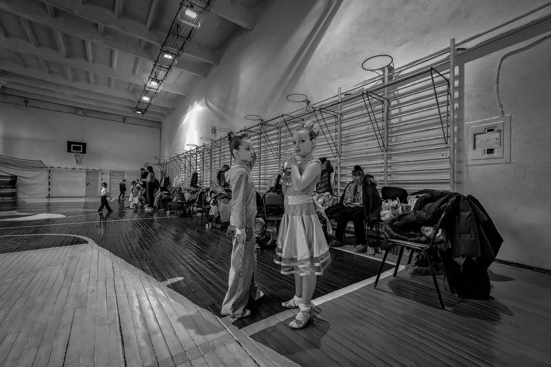 по ту сторону выступленийphoto preview