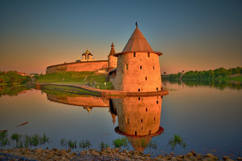 псков, кром, отражение, река, пскова, башня, кремль, Майский вечерphoto preview