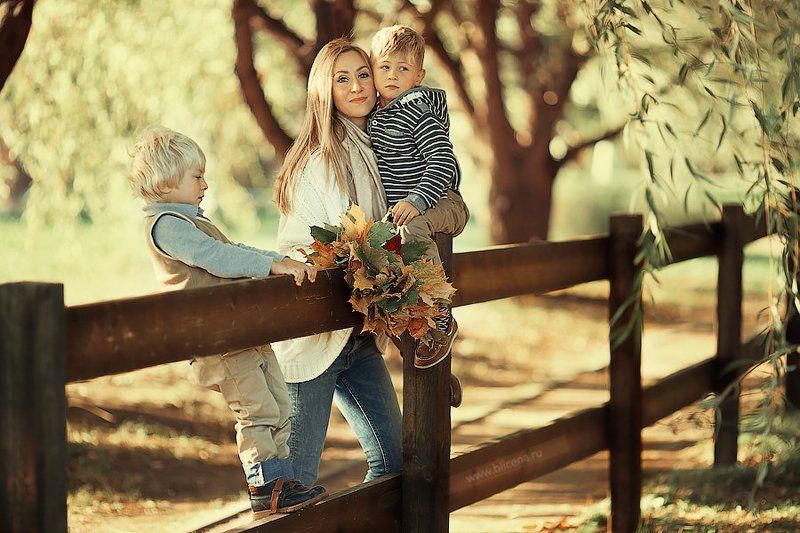 дети Тёплая осень.photo preview