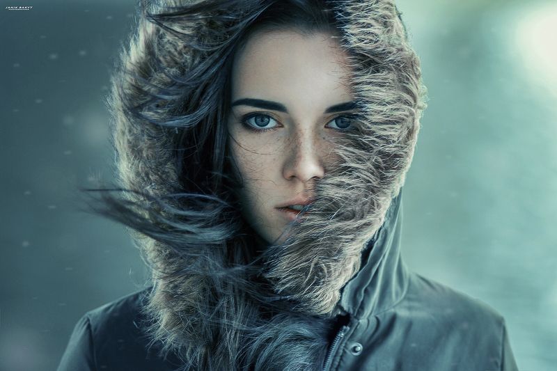 Камилаphoto preview