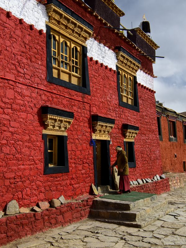 Komic monasteryphoto preview