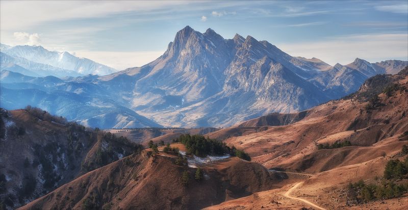 В стране каменных башен.photo preview