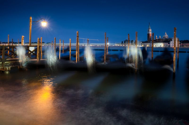 venice, urban, gondolas, water, italy, italian, outdoor, longexposure Frozen..photo preview