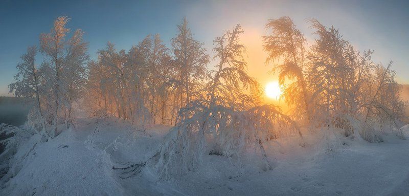 Имандра, Кольский полуостров, Мурманская область Залитое золотом серебро.photo preview