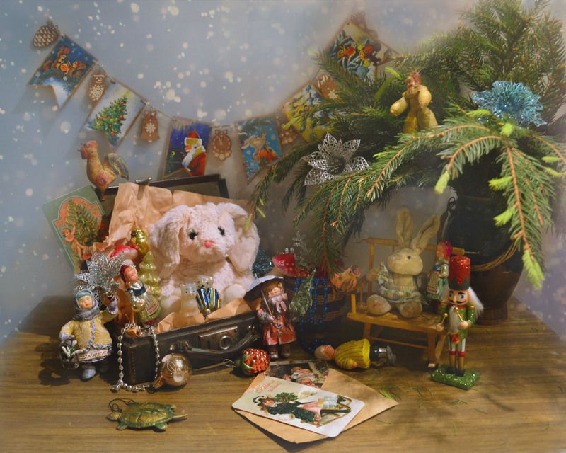 still life, натюрморт, фото натюрморт, зима, январь,  праздник, свечи, подсвечники, настроение, ретро,  старые игрушки Помнишь старые игрушки новогодние ?photo preview