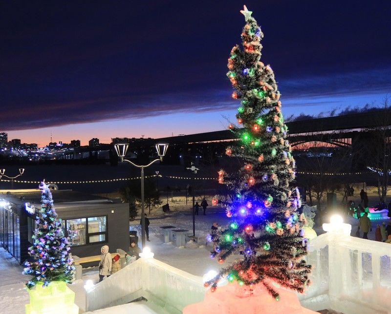 вечер,праздник,новый год,закат,новосибирск Старый Новый годphoto preview