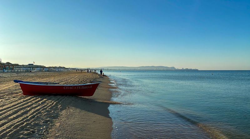 На берегуphoto preview