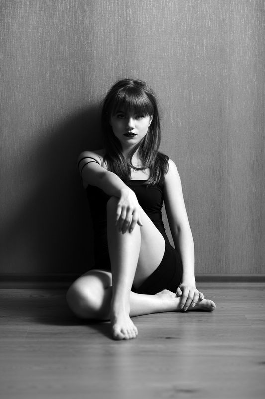 девушка Femme fatalephoto preview