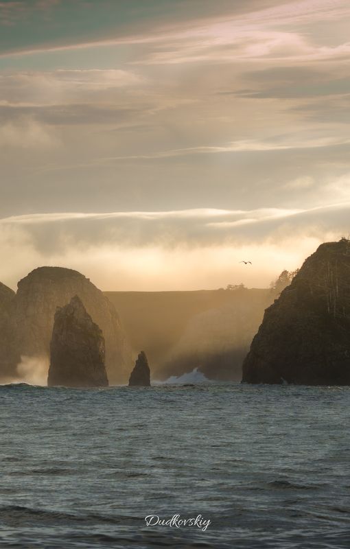закат туман пейзаж природа сахалин Бухта Безымянная фото превью