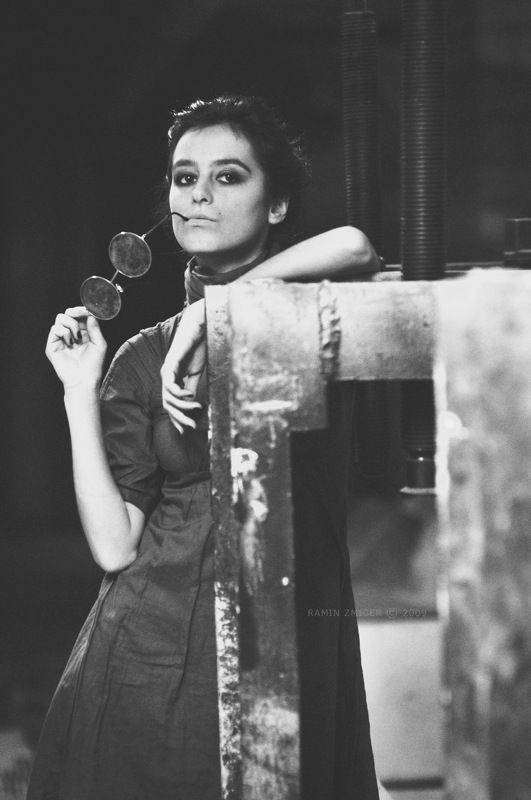 портрет, девушка, чб * * *photo preview