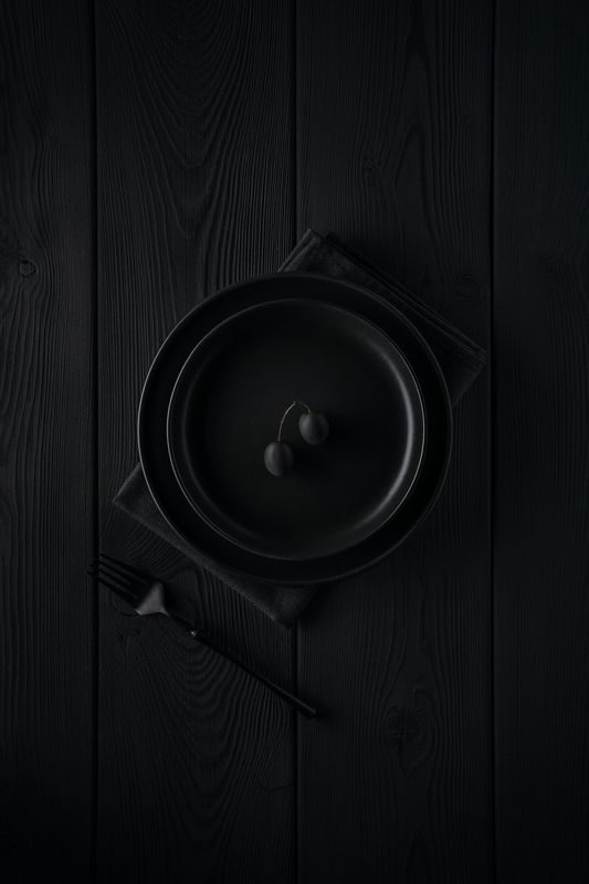 черный, монохром, оливки, эстетика Total blackphoto preview