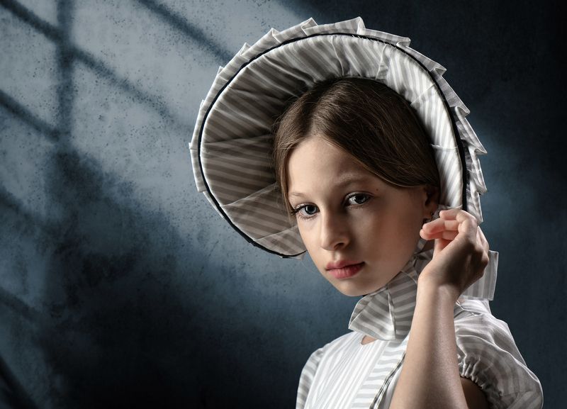 Девочка, капор, ренессанс, лицо. Emilyphoto preview