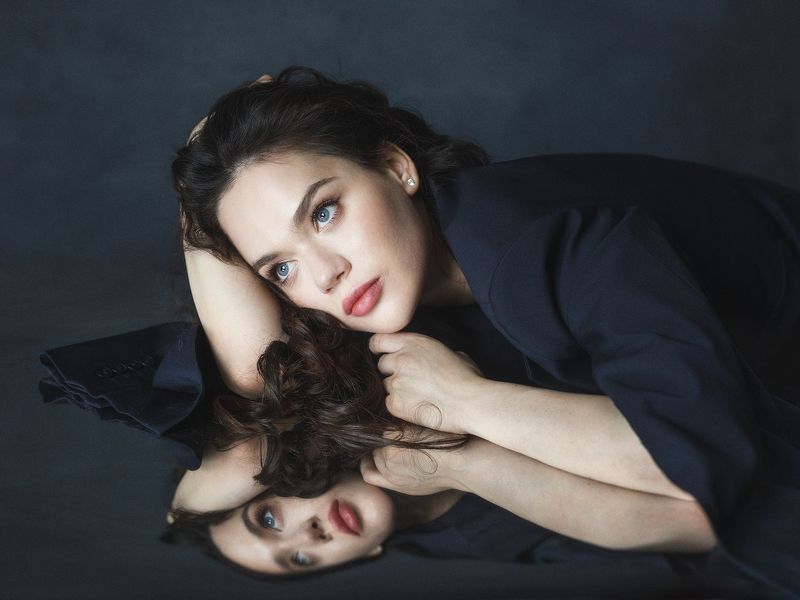 портрет , жанр, лицо, девушка, лица35, взгляд, печать, цвет, голубые глаза, длинные волосы Maria фото превью