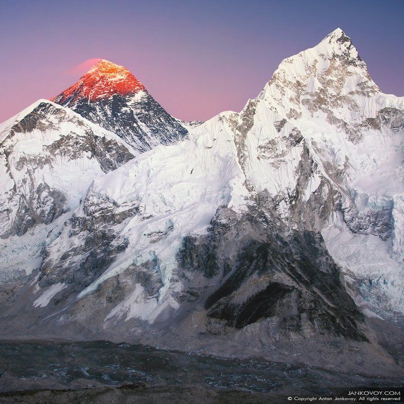 EVEREST (8 848 m)photo preview