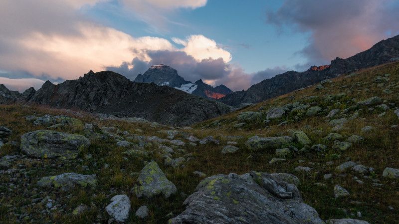 архыз , карачаево-черкесия , у софийских озёр Лёд и пламяphoto preview