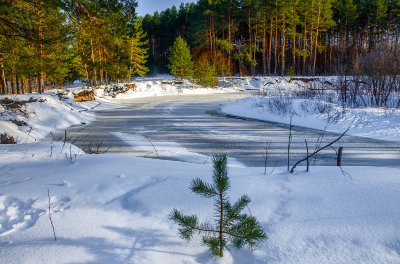 вечер пейзаж путешествия зима Зима на реке  Снежетьphoto preview