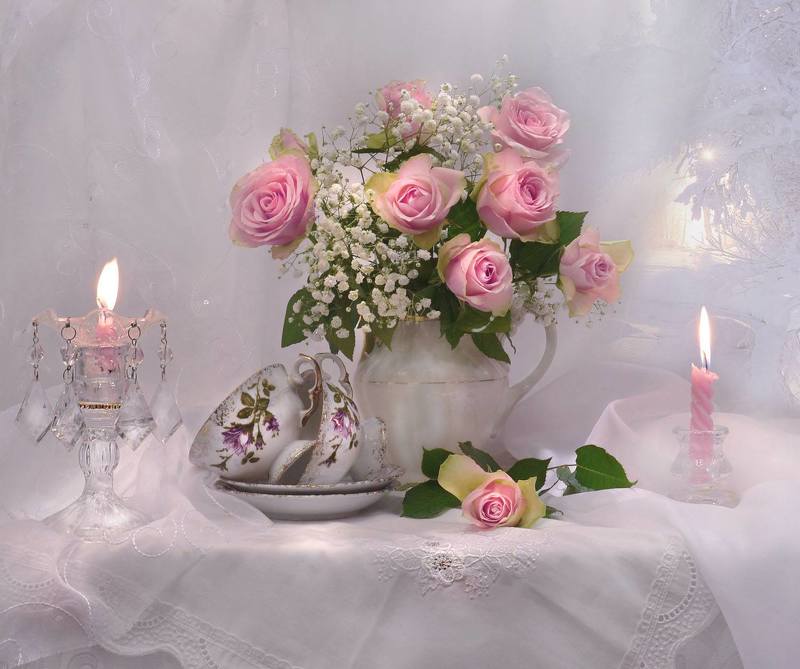 still life, натюрморт, фото натюрморт, зима, январь,  праздник, свечи, подсвечник, настроение, день рождения, розы, фарфор ...букет из роз на День рождения...photo preview