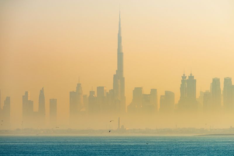 dubai Утренняя дымка в Дубаеphoto preview